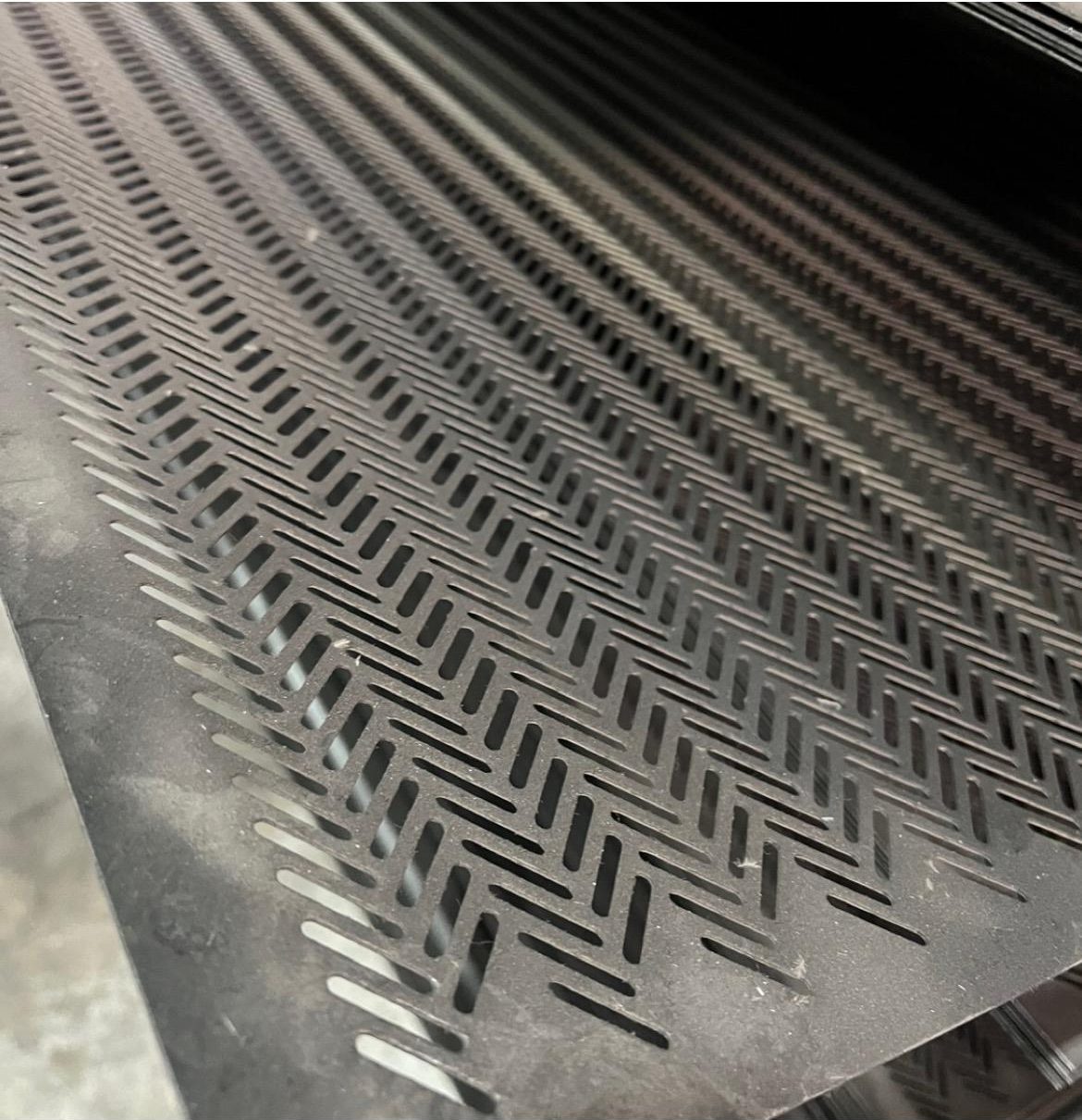 1000×2000×1mm Sac – 3,5mm Çavuş Delik