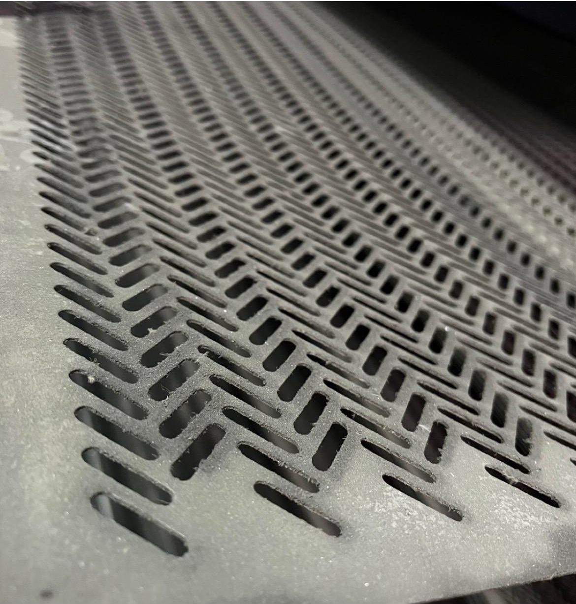 1000×2000×1mm Sac – 4,75mm Çavuş Delik