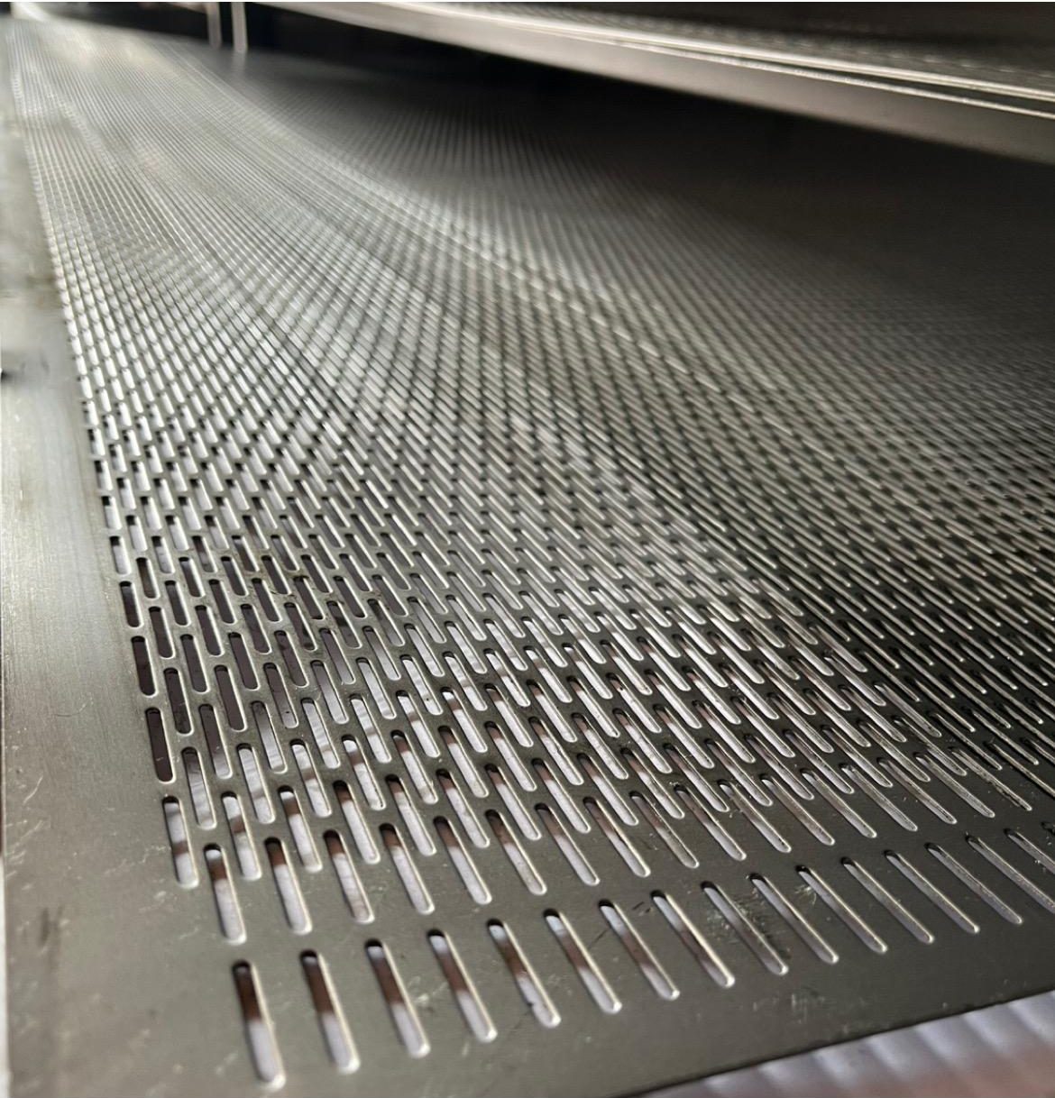 1000×2000×1mm Sac – 2,25mm Oval Delik