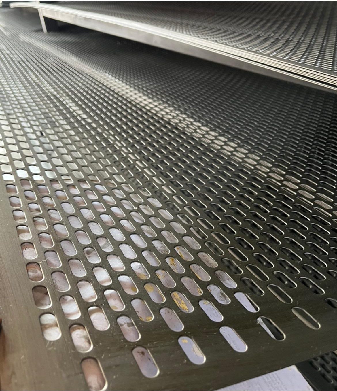 1000×2000×1mm Sac – 8,5mm Oval Delik