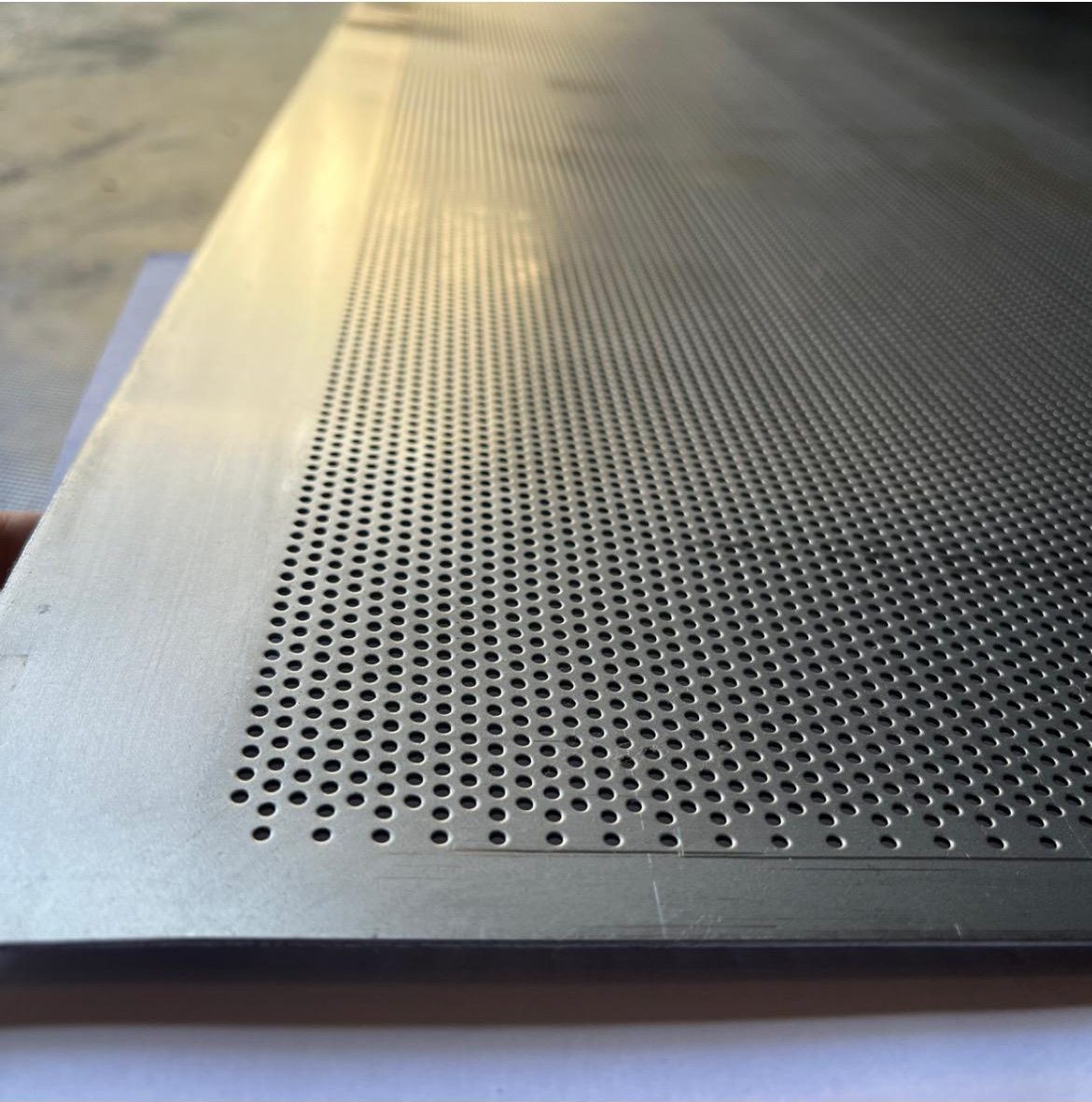 1000×2000×1mm Sac – Ø2mm Yuvarlak Delik