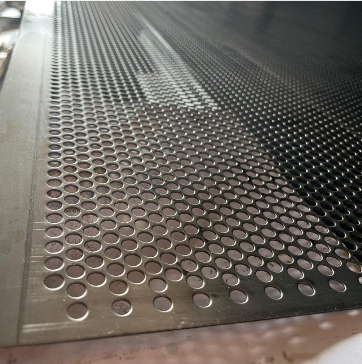 1000×2000×1mm Sac – Ø7,5mm Yuvarlak Delik